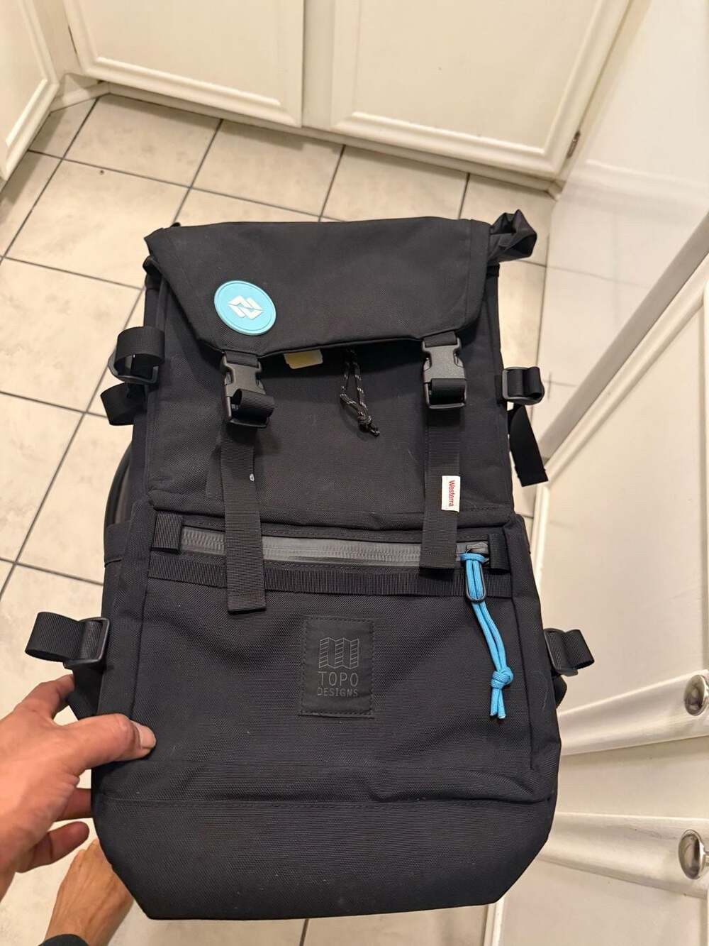 Topo Designs Rover Pack Classic 20L Black Backpack Daypack Laptop Sleeve